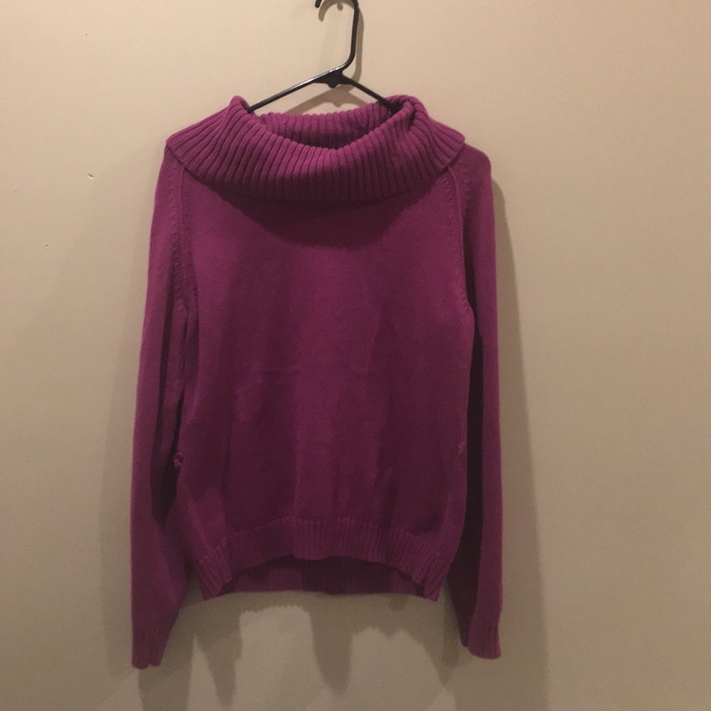 Sweater - Picture 2 of 6